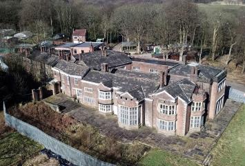 Hopwood Hall by Phil Longley