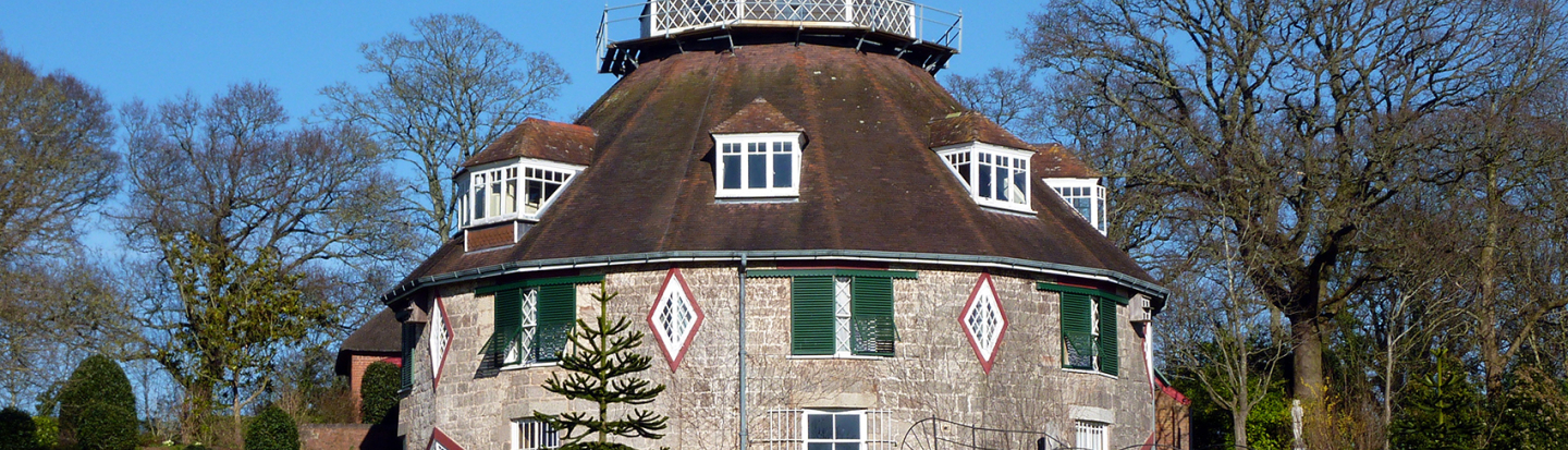 A la Ronde